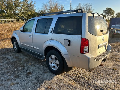 2007 Nissan Pathfinder 4WD SUV Sport Utility Vehicle (Inoperable)
