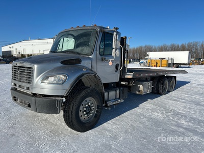 2013 Freightliner M2106 6x4 Autocarro scarrabile