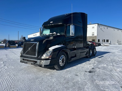 2011 Volvo VNL 6x4 Cabeza Tractora Cabina Dormitorio