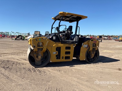 2022 Cat CB7 Rodillo Tándem