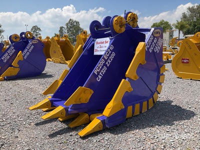 Quantity of (2) 2025 Paw EB200H Digging Lote de Cucharones para Excavadora (Sin Usar) / Excavator Bucket - Fits 20 ton Excavators (Unused)