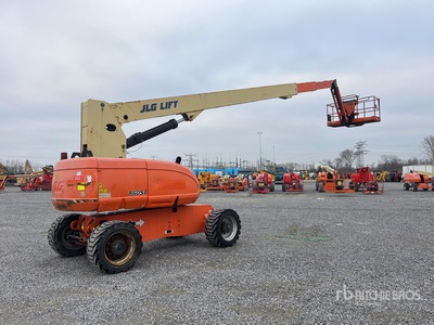 2014 JLG 860SJ Skyguard 4WD Diesel Piattaforma monobraccio