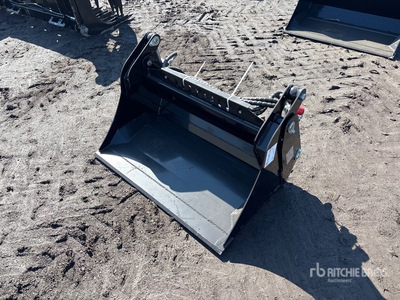 2026 GIYI GY-XKH39 39 in Multi-Purpose Skid Steer Bucket (Unused)
