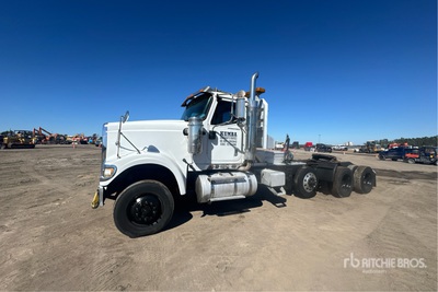 2006 International Paystar 5900i 8x4 トラックトラクター（Tri/A）