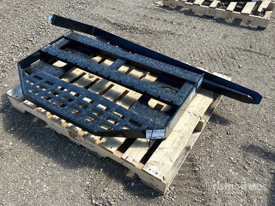 2026 GIYI GY-DHC 59 in Skid Steer Forks (Unused)
