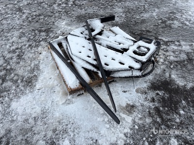 2026 GIYI GY-SF60 60 in Skid Steer Forks (Unused)