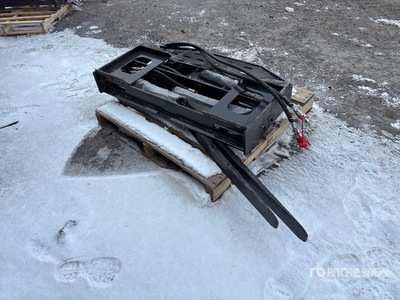 2026 GIYI GY-SF60 60 in Skid Steer Forks (Unused)