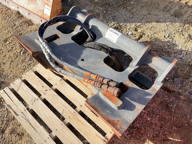 CNH Wheel Loader Quick Coupler - Fits Case 721F CNH Wheel Loader Quick Coupler - Fits Case 721F