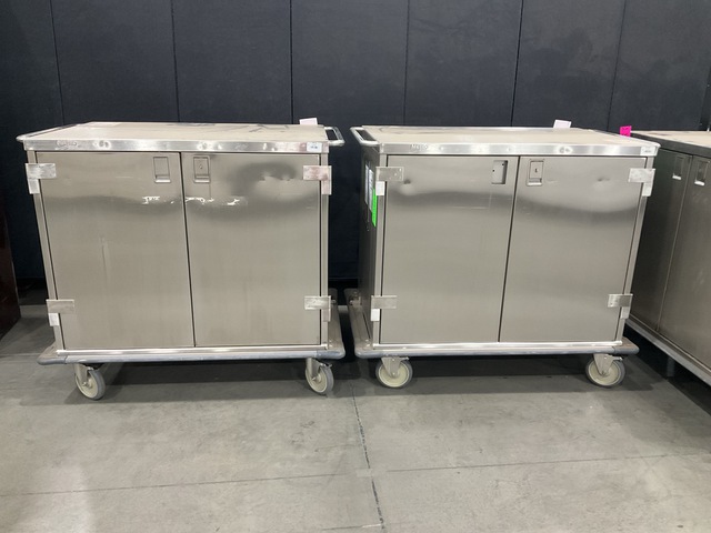 (9) Metro CASE36-L6S-P Stainless Steel Closed Case Carts