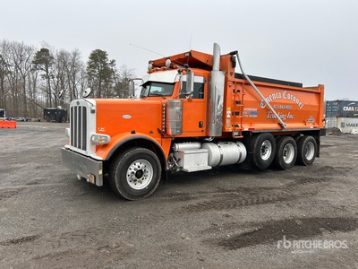 2018 Peterbilt 389 8x4 を見 Dump Truck