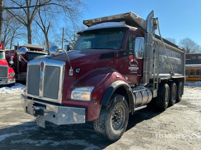 2015 Kenworth T880 8x4 Tri/A Dump Truck