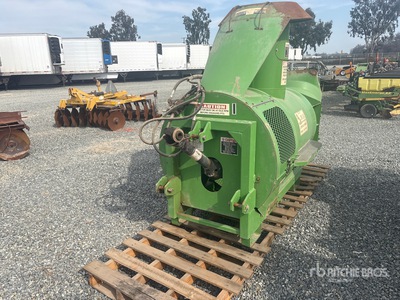 Leaf Hog LH36 220 in 3-Point Tractor Mounted Blower