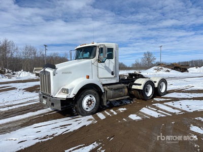 2003 Kenworth T800 6x4 T/A Day Cab Truck Tractor