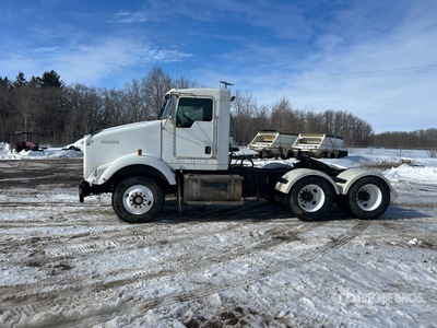 2003 Kenworth T800 6x4 T/A Day Cab Truck Tractor