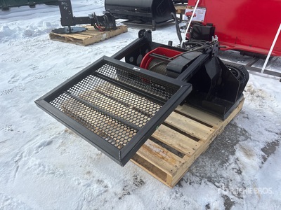 2026 GIYI GY-LW45 Skid Steer Winch ملحقات معدة الحمل الصغيرة المجنزرة المتنوعة (Unused)