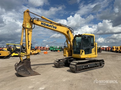 2017 Komatsu PC138LC-11 Tracked Excavator