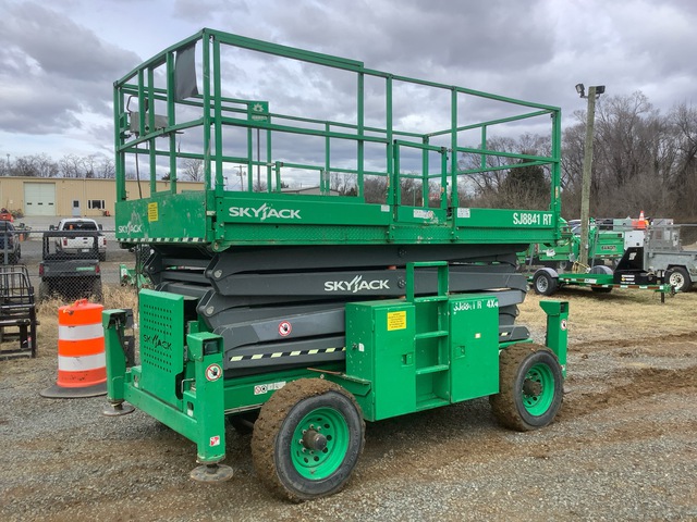 2017 Skyjack SJ8841 RT 4x4 Dual Fuel Scissor Lift