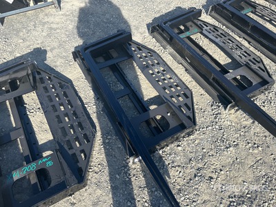 2026 GIYI GY-DHC 59 in Skid Steer Forks (Unused)