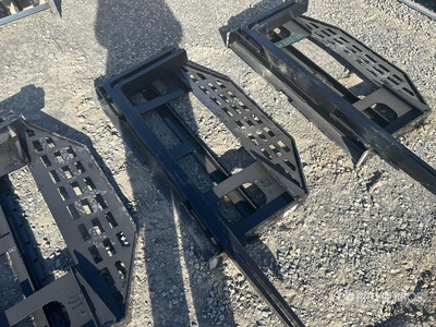 2026 GIYI GY-DHC 59 in Skid Steer Forks (Unused)