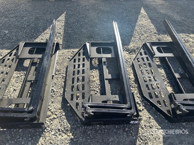 2026 GIYI GY-DHC 59 in Skid Steer Forks (Unused)