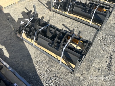 Quantity of (8) 2026 GIYI VCA-8 Mini Excavator Attachments Attacco per escavatore - Fits Cat 301 (Unused)