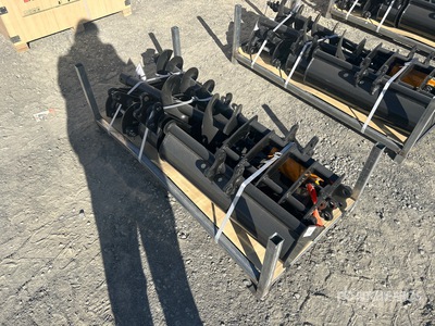 Quantity of (8) 2026 GIYI VCA-8 Mini Excavator Attachments Attacco per escavatore - Fits Cat 301 (Unused)