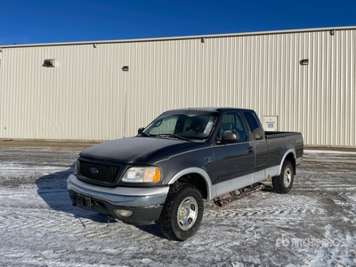 Ford F-150 XLT 4x4 Extended Cab Pickup