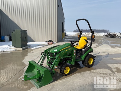 2023 John Deere 1025 4WD Utility Tractor