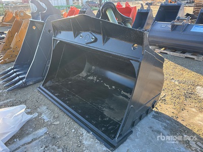 2026 Warrior WBHTC20-1870 72 in Hydraulic Tilting Cleanup Excavator Bucket - Fits Cat 320 / 20 - 25 ton (Unused)