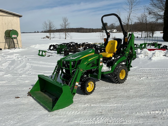2024 John Deere 1025R 4WD Utility Tractor 2024 John Deere 1025R 4WD Utility Tractor