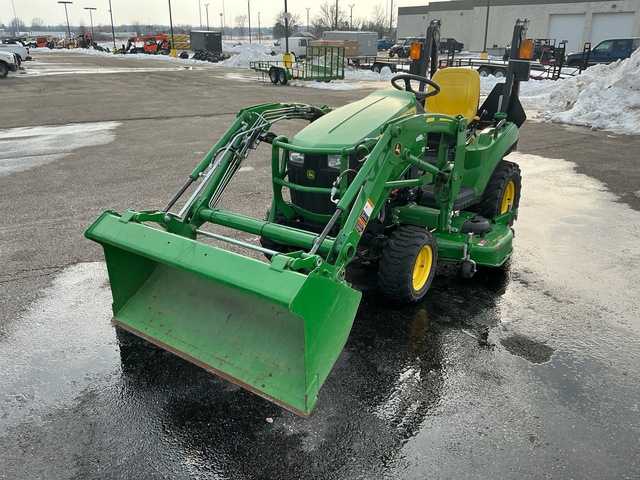 2021 John Deere 1023E 4WD Utility Tractor 2021 John Deere 1023E 4WD Utility Tractor