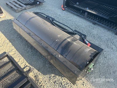 2026 GIYI GY-VR72 72 in Walec wibracyjny o sterowaniu burtowym (Unused)