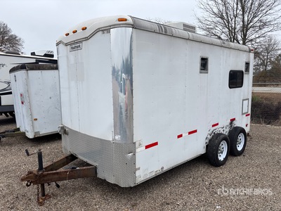 2012 Haulmark 12 ft T/A Remolque Cerrado