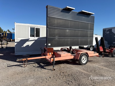 2010 American Signal Solar Message Board
