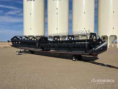 2006 MacDon 974 35 ft Flex Draper Tête de moissonneuse/batteuse