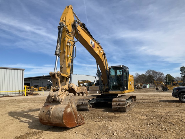 2022 Cat 320 Tracked Excavator