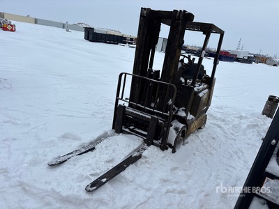 1998 Yale 5000 lb Cushion Tire Forklift