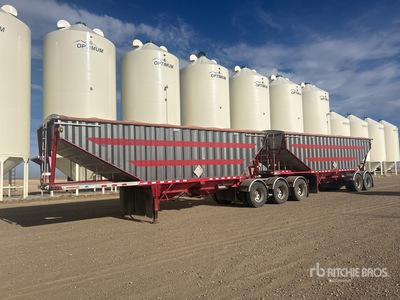 Doepker 28 ft Tri/A Super B-Train Lead Grain Trailer