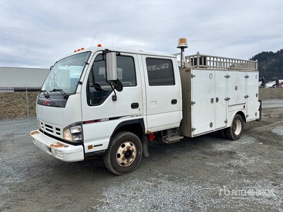 2006 GMC W4500 4x2 Crew Cab Service Truck
