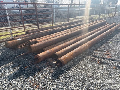 Quantity of (18) 20 ft Drill Tuyau