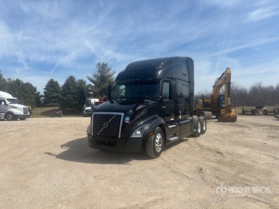 2023 Volvo VNL860 6x4 T/A Sleeper Truck Tractor