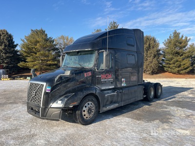 2023 Volvo VNL860 6x4 تراكتور شاحنة كابينة النوم (ثنائية المحور)