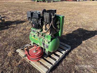 John Deere AC2-30GHS 31.9 cfm 30 gal Compresseur à air