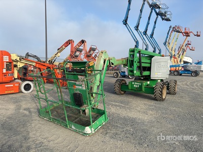 2017 Genie Z-45/25J 4WD Diesel Articulating Boom Lift