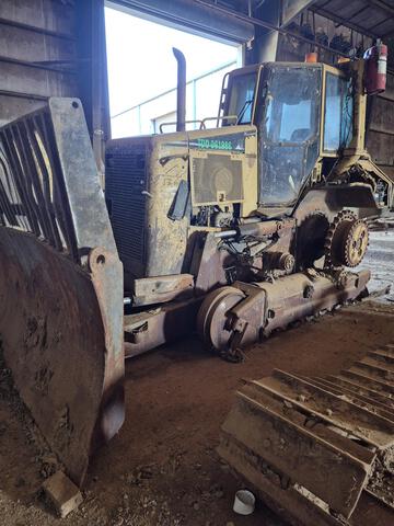 Cat D6N Crawler Dozer Cat D6N Crawler Dozer