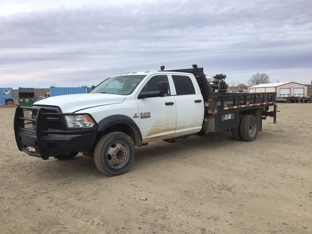 2015 Ram 5500 4x4 Crew Cab Flatbed Truck with Crane