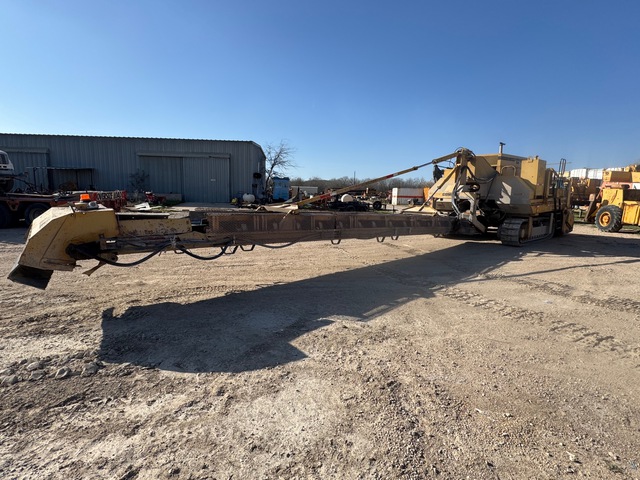 Gomaco 9500 Trimmer and Placer Gomaco 9500 Trimmer and Placer