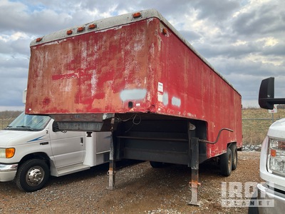 1986 Wells Cargo EW2424 12 ft T/A Gooseneck Enclosed Trailer