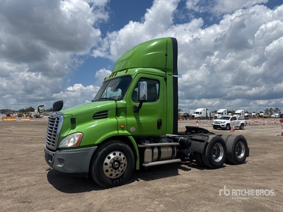 2017 Freightliner Cascadia 113 6x4 Day Cab Truck Tractor