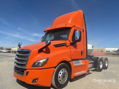 2022 Freightliner Cascadia 126 6x4 T/A Dagcabine Trekker